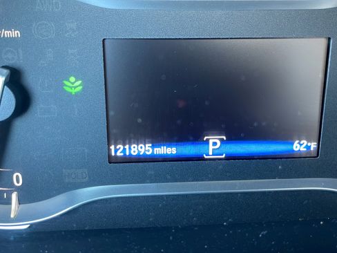 Used 2017 Honda Pilot EX-L image 12