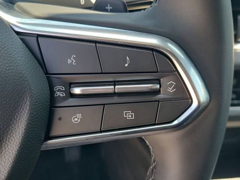 New 2026 Chevrolet Equinox LT w/ Safety and Technology Package FWD image 22