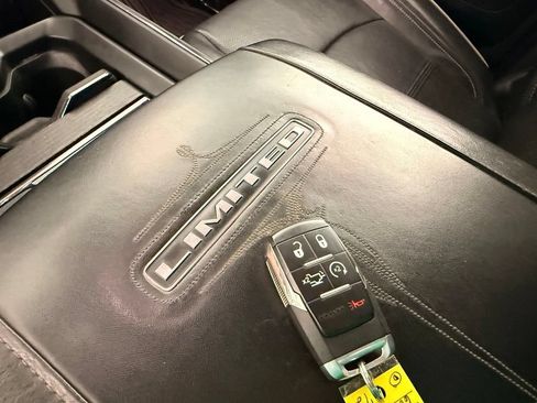 Used 2023 RAM 2500 Limited AWD/4WD image 31