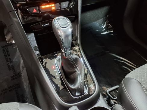 Used 2022 Buick Encore Preferred w/ Safety Package image 16