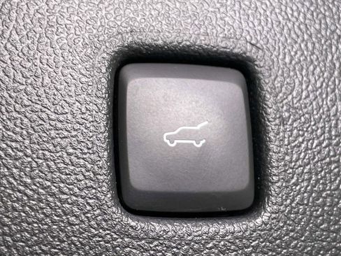 Used 2022 Ford Escape SE w/ Convenience Package AWD/4WD image 17