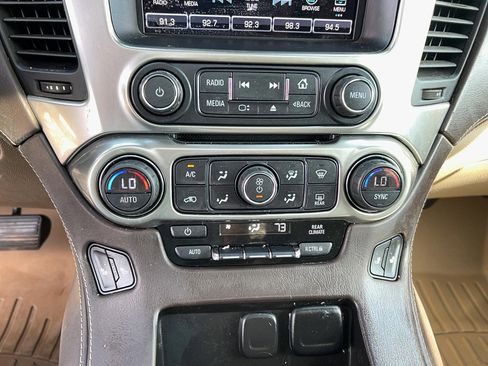 Used 2016 Chevrolet Tahoe LT image 19