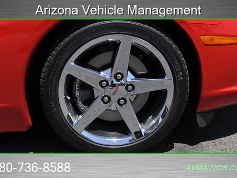Used 2007 Chevrolet Corvette Convertible w/ Preferred Equipment Group RWD image 17