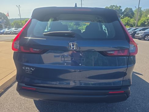 Used 2024 Honda CR-V LX image 6
