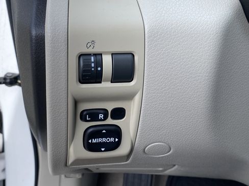 Used 2008 Subaru Impreza 2.5i image 14