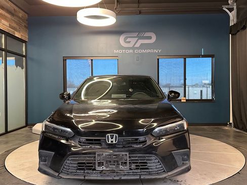 Used 2022 Honda Civic Sport image 8