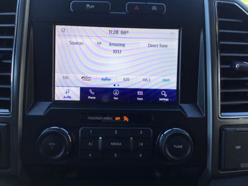 Used 2020 Ford F150 XLT w/ Equipment Group 302A Luxury AWD/4WD image 11