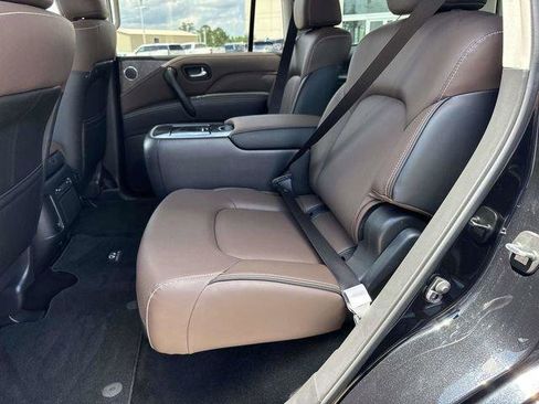 Used 2023 INFINITI QX80 Premium Select w/ Cargo Package AWD/4WD image 17