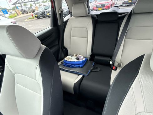 Used 2024 Honda CR-V EX image 10