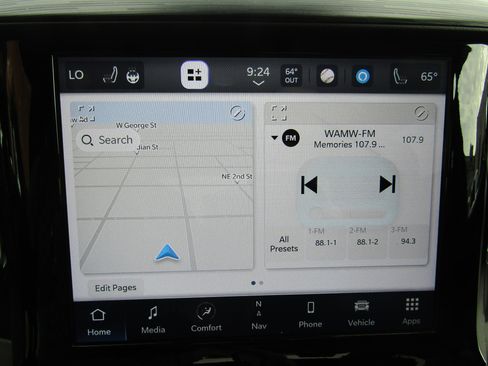 Used 2024 RAM 1500 Laramie image 31