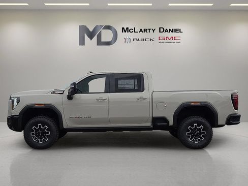 New 2026 GMC Sierra 2500 AT4X AWD/4WD image 3