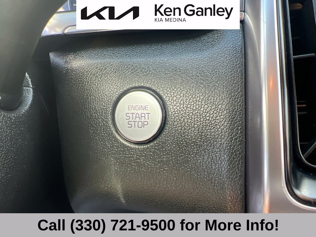 Certified 2023 Kia Sorento EX AWD/4WD image 35