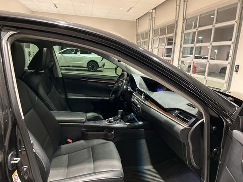 Used 2017 Lexus ES 350 image 18