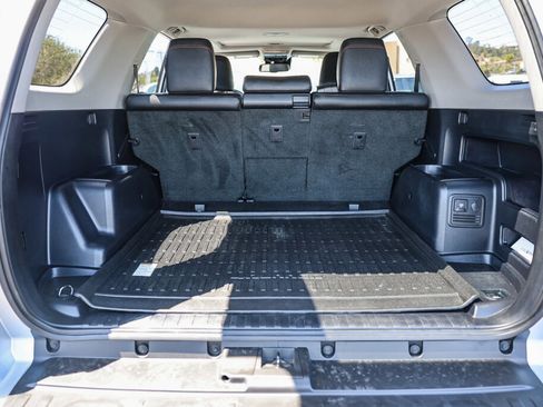 Certified 2020 Toyota 4Runner TRD Off-Road Premium w/ Moonroof Package AWD/4WD image 28