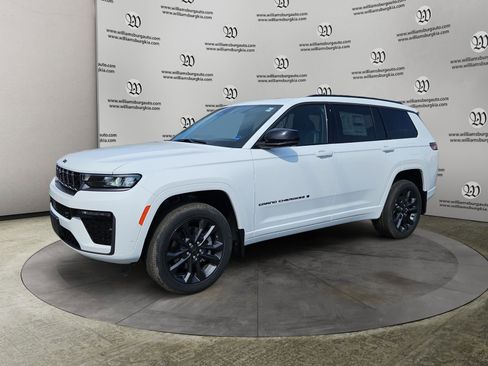 New 2026 Jeep Grand Cherokee L Limited AWD/4WD image 1