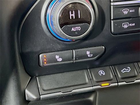 Used 2019 Chevrolet Silverado 1500 LT w/ All-Star Edition image 21