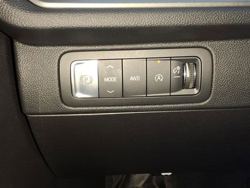 New 2026 Chevrolet Traverse LT w/ Driver Confidence Package image 10