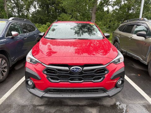 Certified 2025 Subaru Crosstrek 2.5i Premium AWD/4WD image 2