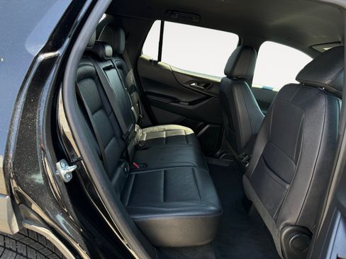 Used 2025 Chevrolet Equinox LT w/ Convenience Package II AWD/4WD image 18