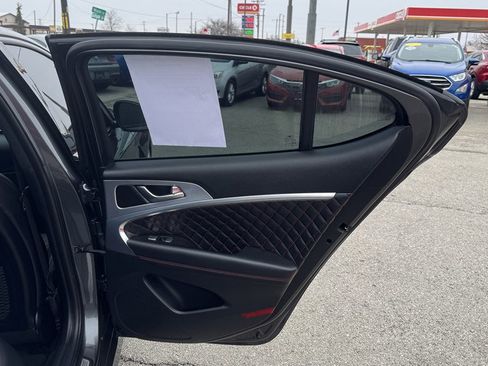 Used 2019 Genesis G70 3.3T Advanced w/ Sport Package image 25