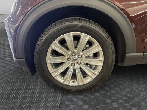 Used 2020 Ford Explorer Limited w/ Hybrid Equipment Group 310A AWD/4WD image 33