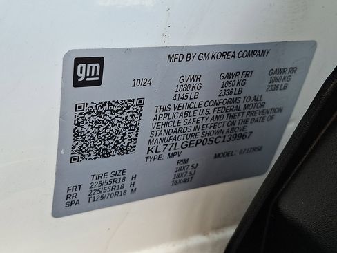 Certified 2025 Chevrolet Trax RS w/ Sunroof Package image 30