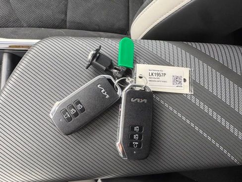 Used 2023 Kia EV6 GT-Line w/ GT-Line Suede Seat Package image 21