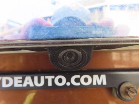 Used 2011 Ford Expedition XLT w/ 201A Rapid Spec Order Code image 10