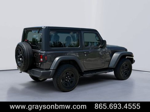 Used 2025 Jeep Wrangler Sport AWD/4WD image 3