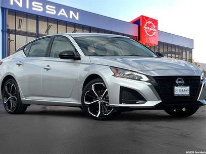 Certified 2024 Nissan Altima 2.5 SR