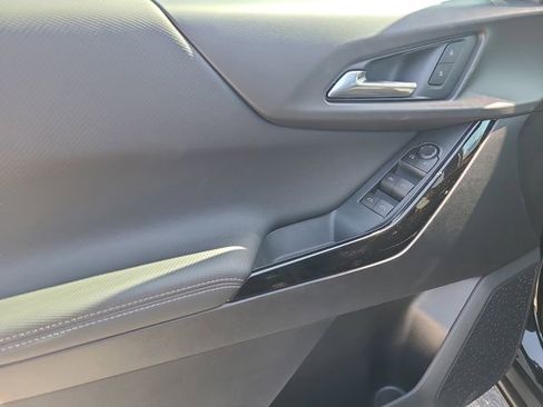 New 2026 Chevrolet Equinox LT FWD image 13