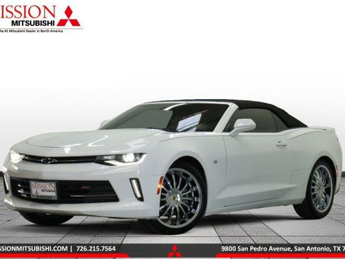 Used 2016 Chevrolet Camaro LT RWD image 1