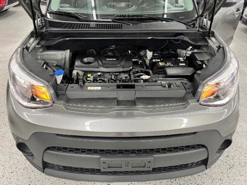 Used 2019 Kia Soul FWD image 34
