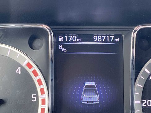 Used 2018 Nissan Titan Platinum Reserve w/ Platinum Utility Package image 20