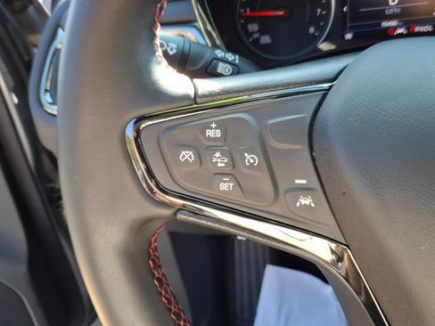 Used 2023 Chevrolet Equinox RS FWD image 18