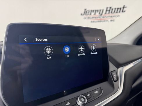 Used 2025 Chevrolet Blazer LT AWD/4WD image 18