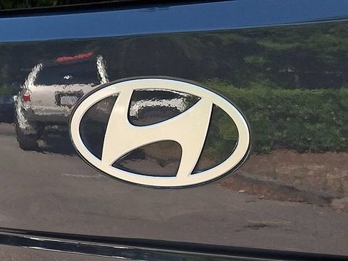 Used 2025 Hyundai Santa Fe SEL AWD/4WD image 35
