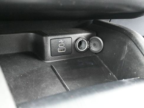 Used 2024 Ford Escape Active AWD/4WD image 25