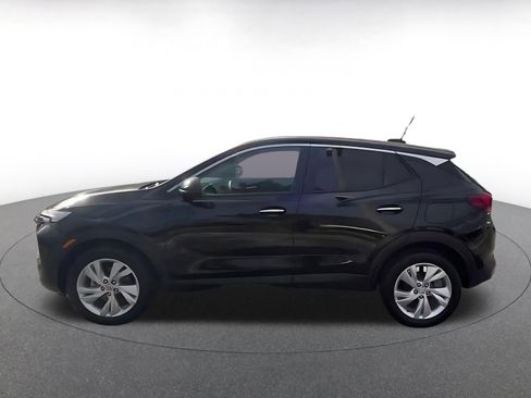 Used 2025 Buick Encore GX Preferred image 9