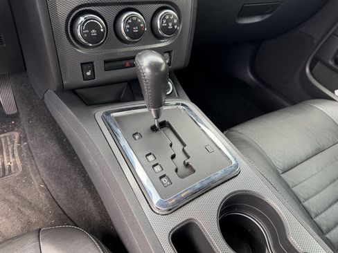 Used 2013 Dodge Challenger R/T Plus image 19