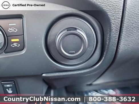 Certified 2023 Nissan Frontier PRO-4X w/ Pro Convenience Package AWD/4WD image 16