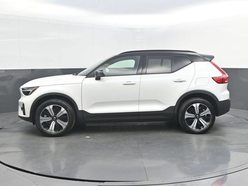 Certified 2023 Volvo XC40 Recharge Plus AWD/4WD image 2