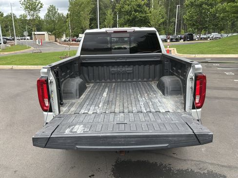 Used 2020 GMC Sierra 1500 SLT w/ SLT Premium Plus Package AWD/4WD image 31