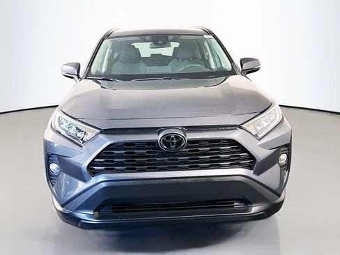 Used 2021 Toyota RAV4 XLE FWD image 2