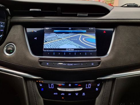 Used 2018 Cadillac XT5 Platinum w/ Driver Assist Package AWD/4WD image 26
