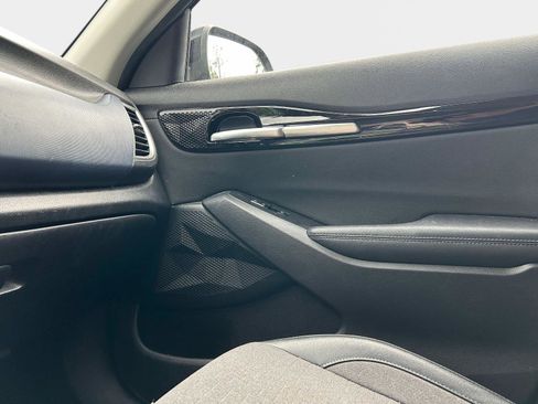 Used 2022 Kia Seltos Nightfall Edition AWD/4WD image 17