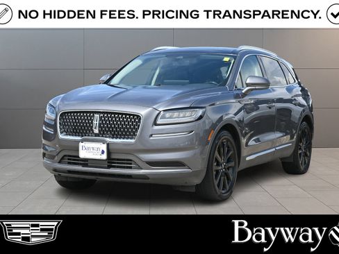 Used 2022 Lincoln Nautilus Reserve w/ Monochromatic Package FWD image 1