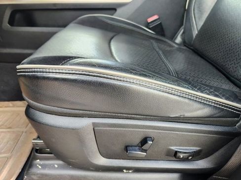 Used 2019 RAM 3500 Laramie image 23