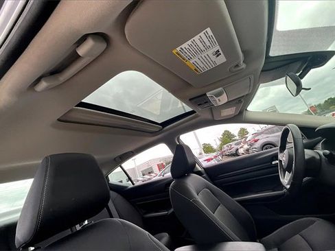 Certified 2024 Nissan Altima 2.5 SV w/ SV Premium Package image 21