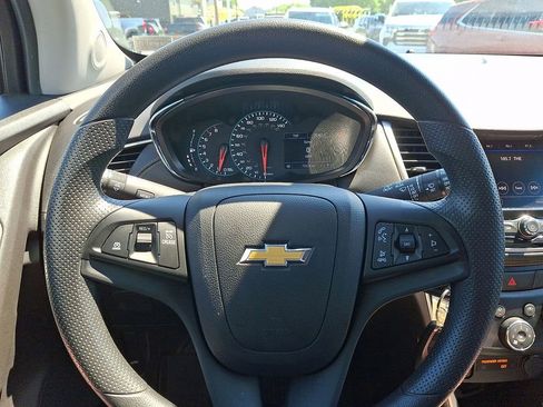 Used 2020 Chevrolet Trax LS w/ Tint and Cruise Package FWD image 20